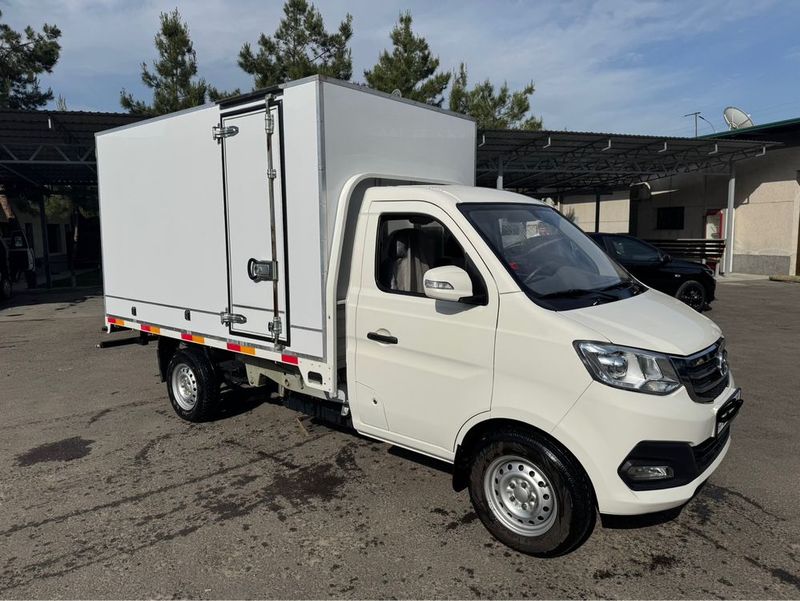 Changan / Shineray 2023 yil 26.000 km brabegi metan gaz Changan / Shineray 2023 yil 26.000 km brabegi metan gaz