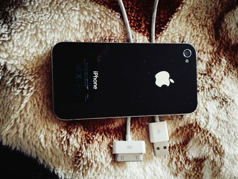 Iphone 4 imeikasi otmagan