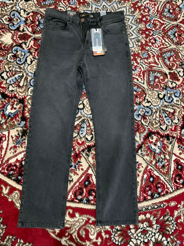 yangi erkaklar shimi yangi erkaklar shimi