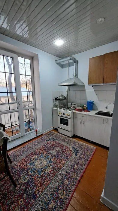 Квартира Центр Саракулька 2//2//4 58м2 Высокопотолочная Квартира Центр Саракулька 2//2//4 58м2 Высокопотолочная