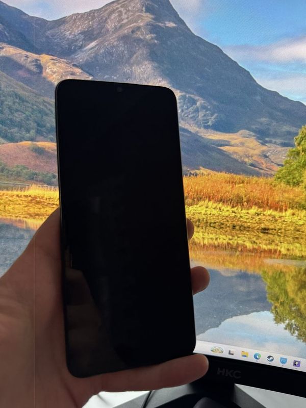 Продаю Redmi 12C Продаю Redmi 12C
