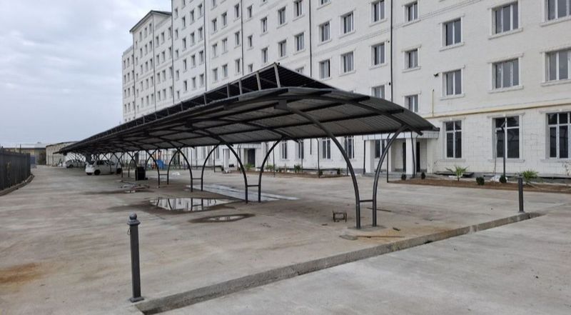 Hujatlari joyida Navastroykadan 4 honalik kvartira sotiladi