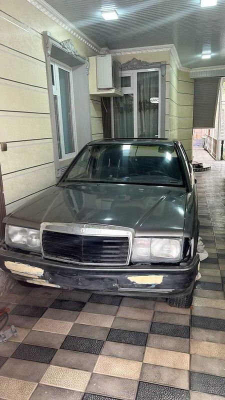 Продам кузов с документами мерседес 201 Продам кузов с документами мерседес 201