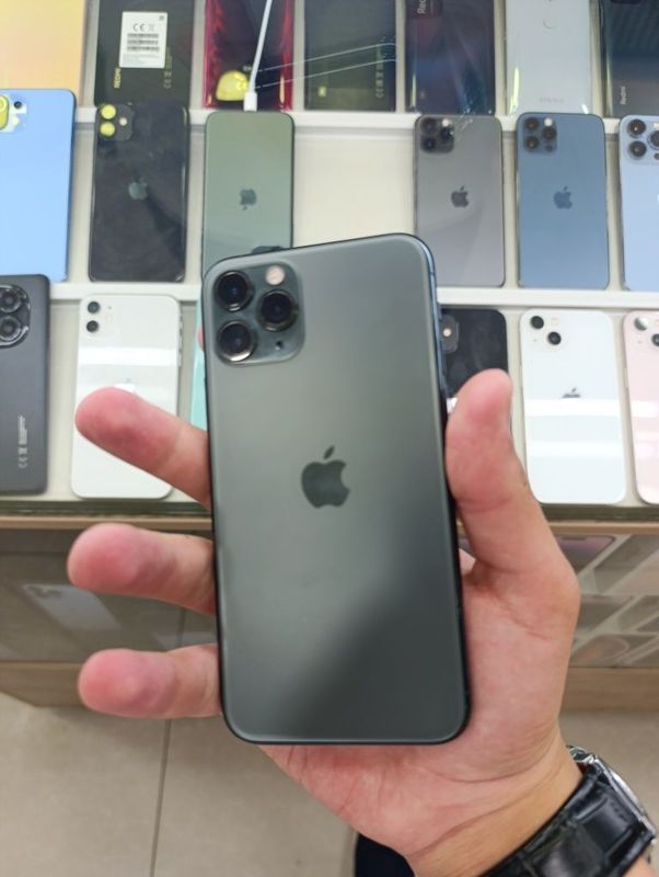 iPhone 11 pro 68% iPhone 11 pro 68%