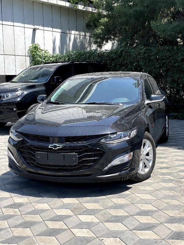 Qora Malibu 2 2023 Xl Qora Malibu 2 2023 Xl