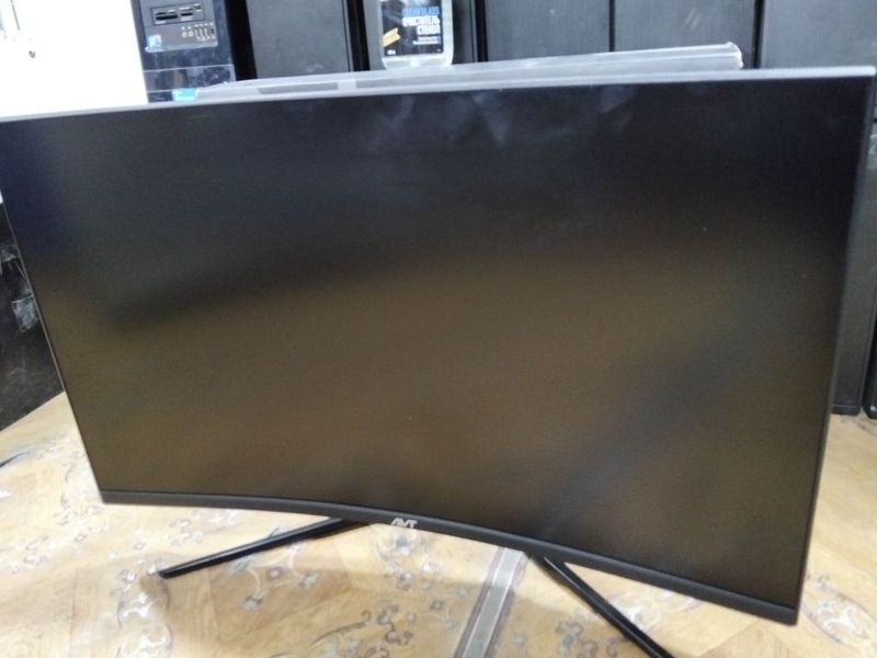 Avtech 32" 165hz yaxshi holatda aybi yoq Avtech 32" 165hz yaxshi holatda aybi yoq