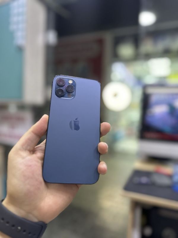 iPhone 12pro 128G 83% iPhone 12pro 128G 83%
