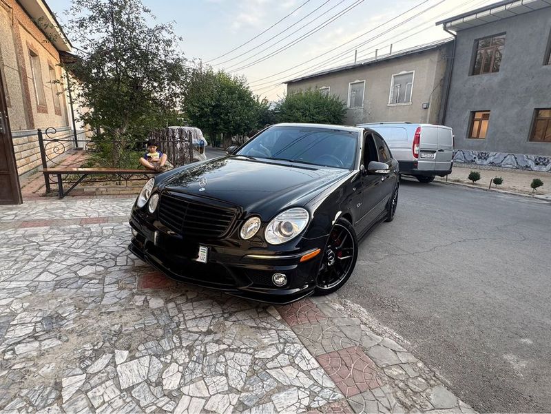 mersades AMG (6.3) mersades AMG (6.3)