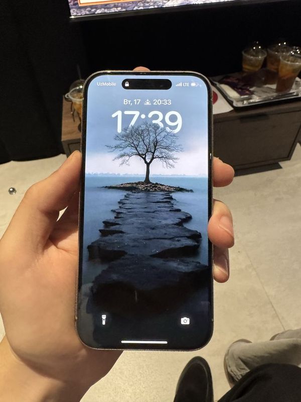 Iphone 15 pro 128 gb