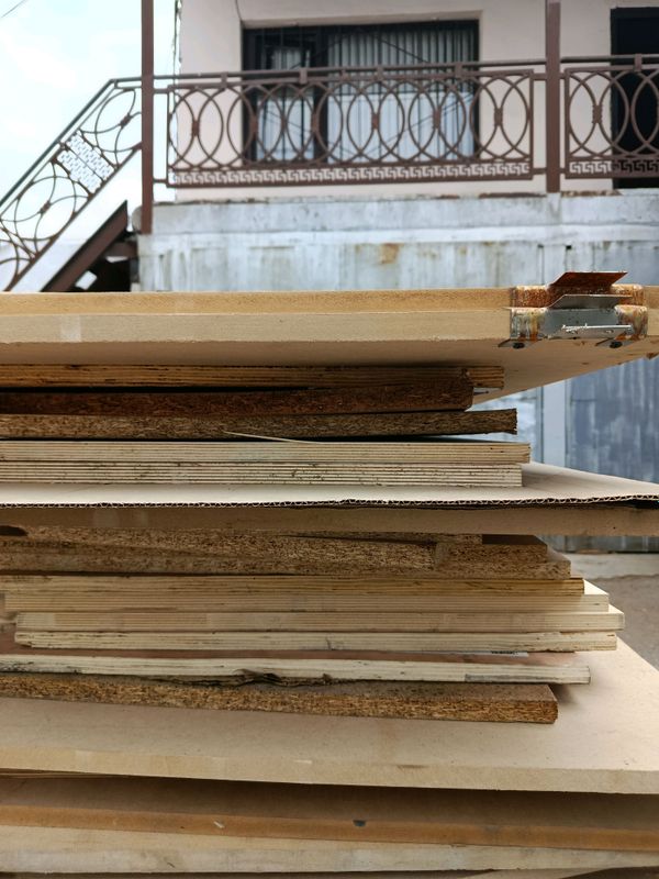 oʻtin dsp mdf faner material sotiladi oʻtin dsp mdf faner material sotiladi