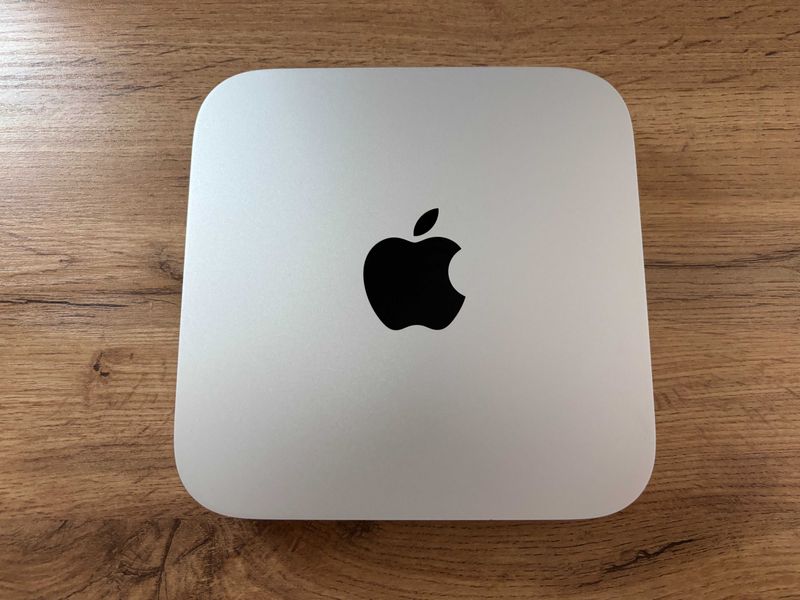 Mac Mini Intel Core i7 16/512 Mac Mini Intel Core i7 16/512