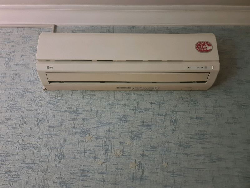 продаётся кондиционер LG 12 продаётся кондиционер LG 12