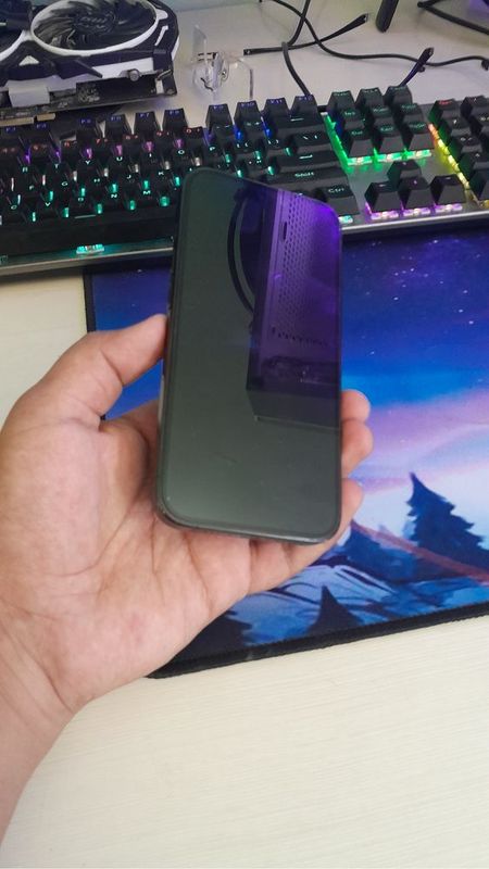 Бөлип төлеуге iPhone 15 Pro Бөлип төлеуге iPhone 15 Pro