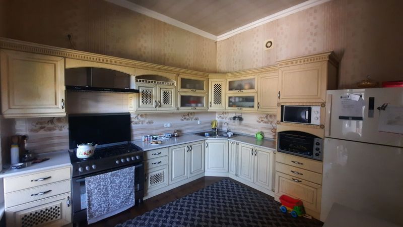Срочно!!! Продается!!! Кухонный мебель со всеми техниками. Срочно!!! Продается!!! Кухонный мебель со всеми техниками.