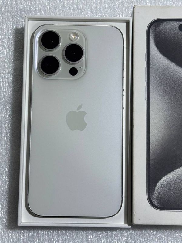 . iPhone 15 Pro 128 GB | Ideal holat | Face ID ishlaydi . iPhone 15 Pro 128 GB | Ideal holat | Face ID ishlaydi
