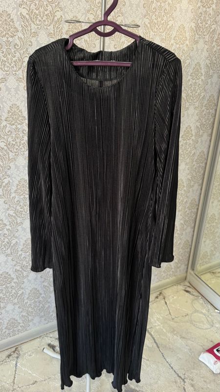 Платье ZARA Платье ZARA