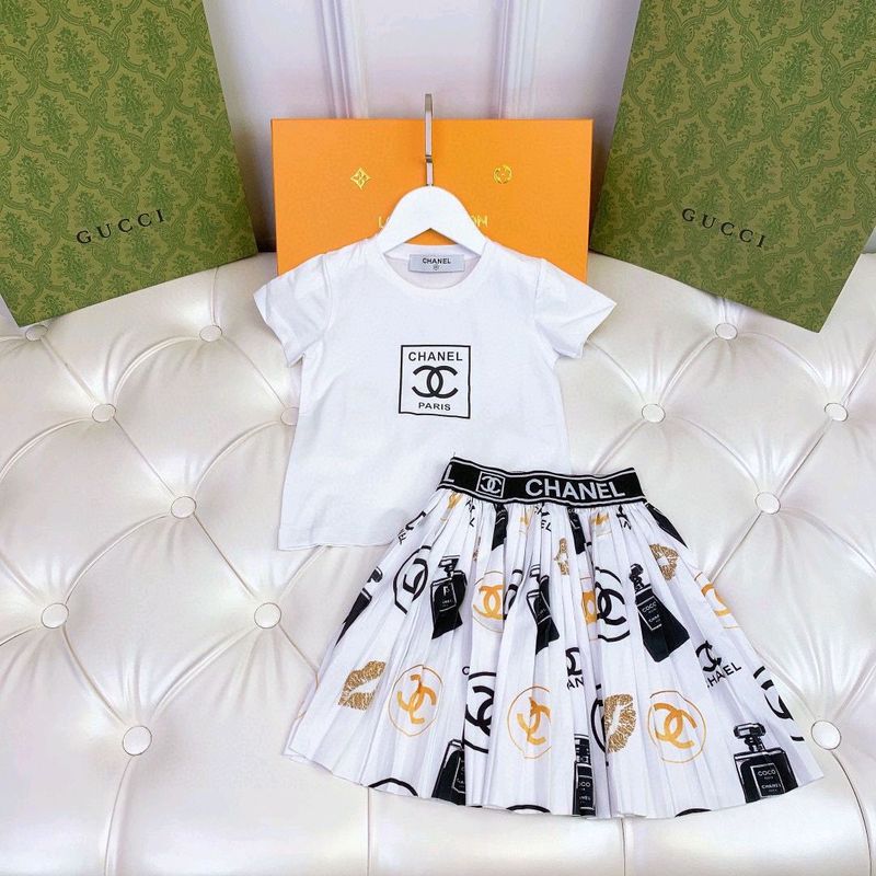 Chanel двойка для девочек Chanel двойка для девочек