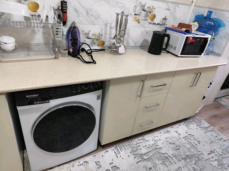 Подселение м Хамза 1 ком кв для одной девушки 100$ Подселение м Хамза 1 ком кв для одной девушки 100$