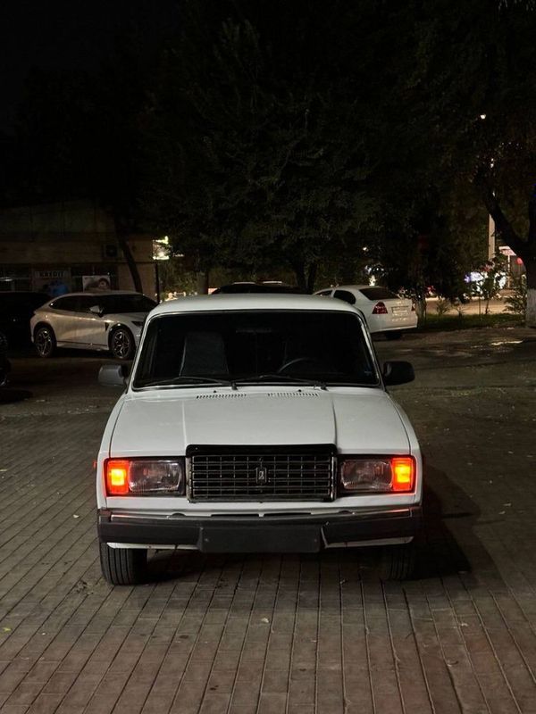 Ваз 2107 год 2000 Ваз 2107 год 2000
