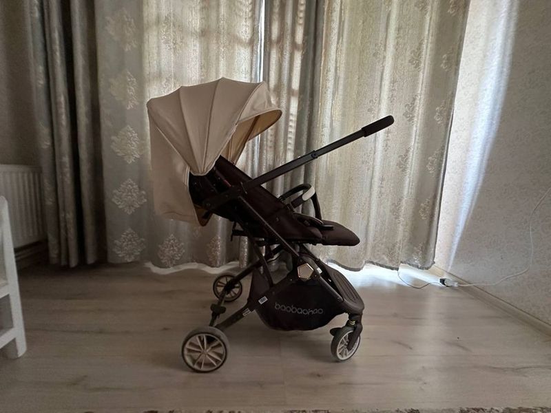 Продается детская коляска Продается детская коляска