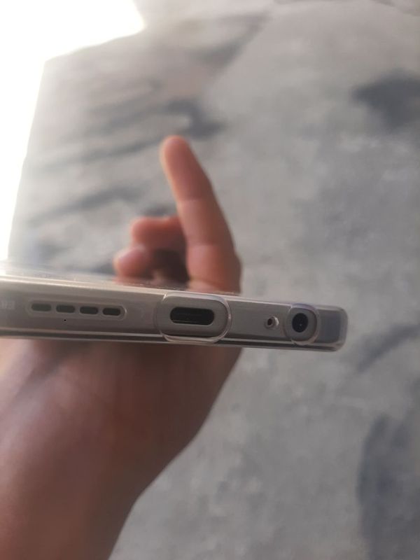 Smartfon Infinix Hot 50 ,8+8 16/256 GB, 50 MP,120 GTS, 6.78 Dyuym, 18v Smartfon Infinix Hot 50 ,8+8 16/256 GB, 50 MP,120 GTS, 6.78 Dyuym, 18v