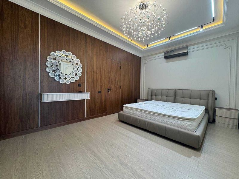 Продаётся СРОЧНА ЖК " LondoN ", 6-комнатная 10/11, 250 м²!!! Продаётся СРОЧНА ЖК " LondoN ", 6-комнатная 10/11, 250 м²!!!