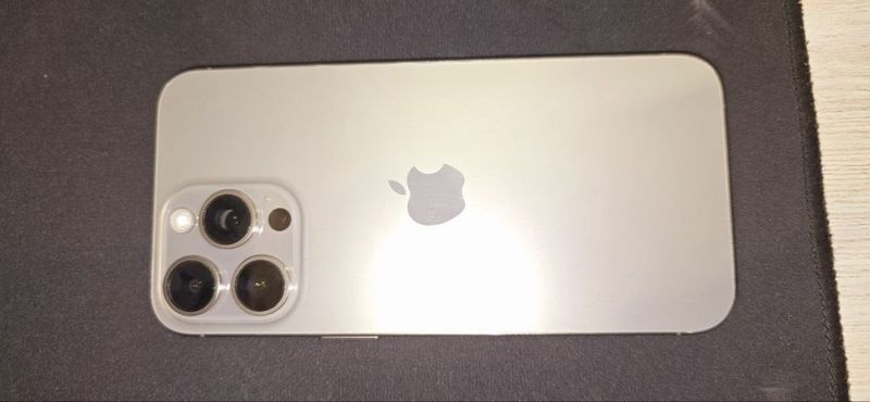 Продается Iphone 15 Pro Max Продается Iphone 15 Pro Max