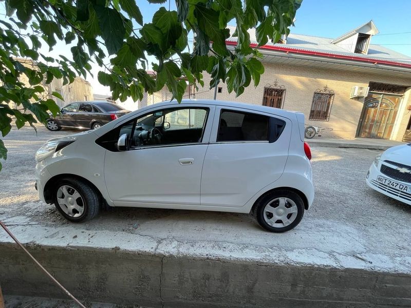 Chevrolet Sparkcha Chevrolet Sparkcha