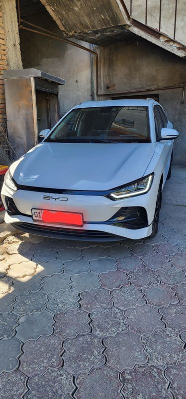 Byd e2 qangi oq 2024yil 9600 yurgani Byd e2 qangi oq 2024yil 9600 yurgani