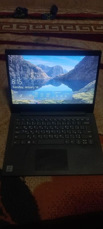 Noutbook Lenovo v15 core i5 256gb xotira