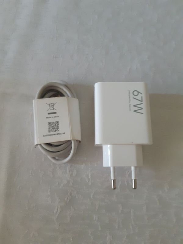 67W Original zaryadka sotiladi. 67W Original zaryadka sotiladi.