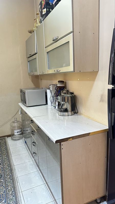 Продаётся кухонная гарнитура Продаётся кухонная гарнитура