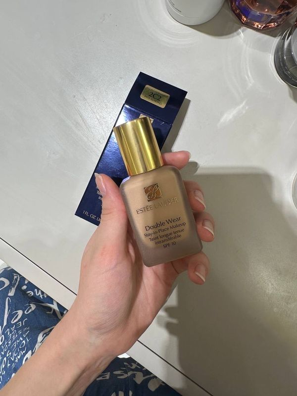 Тональный крем Estee Lauder Double Wear Тональный крем Estee Lauder Double Wear