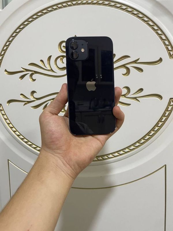 Iphone 12 64gb ochilmagan 77% yo’mkst aybi yo’q Iphone 12 64gb ochilmagan 77% yo’mkst aybi yo’q