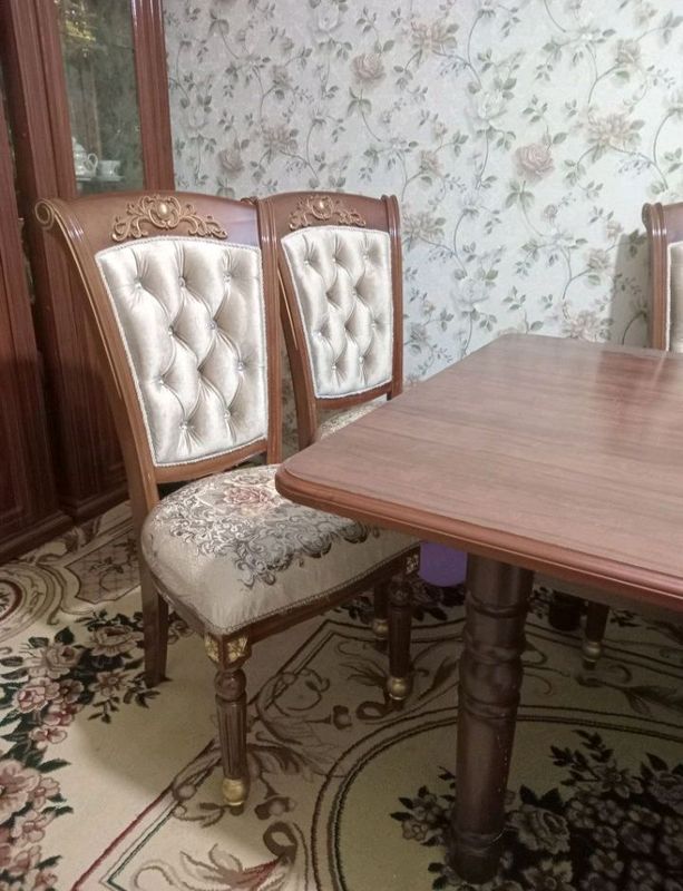 стол и стулья для гостиной стол и стулья для гостиной