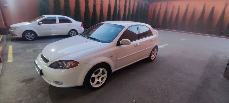 Продаю Chevrolet Lacetti