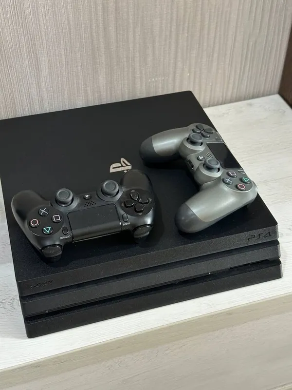 PS4 Pro 1tb сотилади/продается PS4 Pro 1tb сотилади/продается