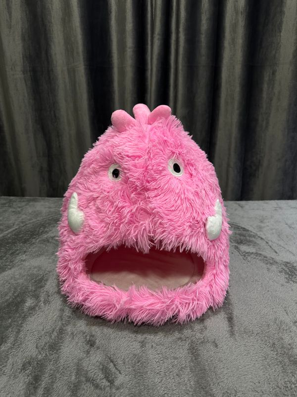 Лежанка для котят и кошек Size 39x44 Лежанка для котят и кошек Size 39x44