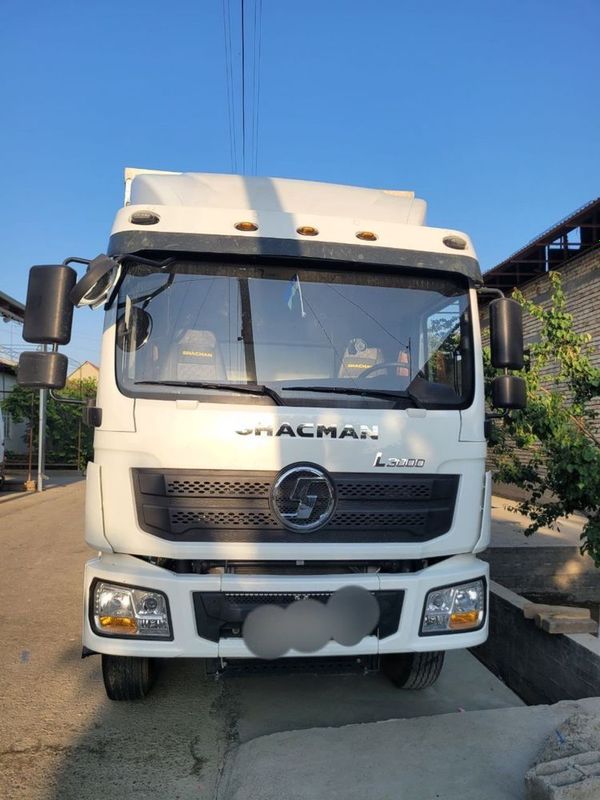Shacman L3000 sotiladi Shacman L3000 sotiladi