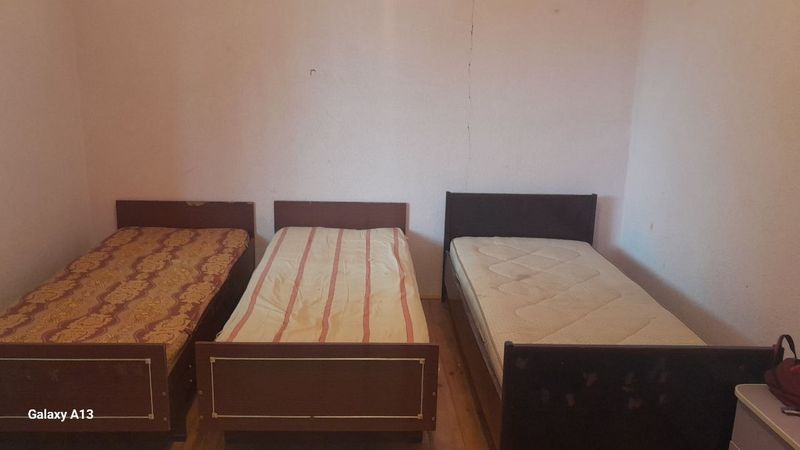 Divan sotiladi xolati yaxshi