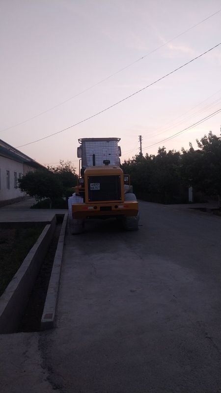 Luigong n835 400 soat ishlagan narxi 350 mln moylari yangidan almashga