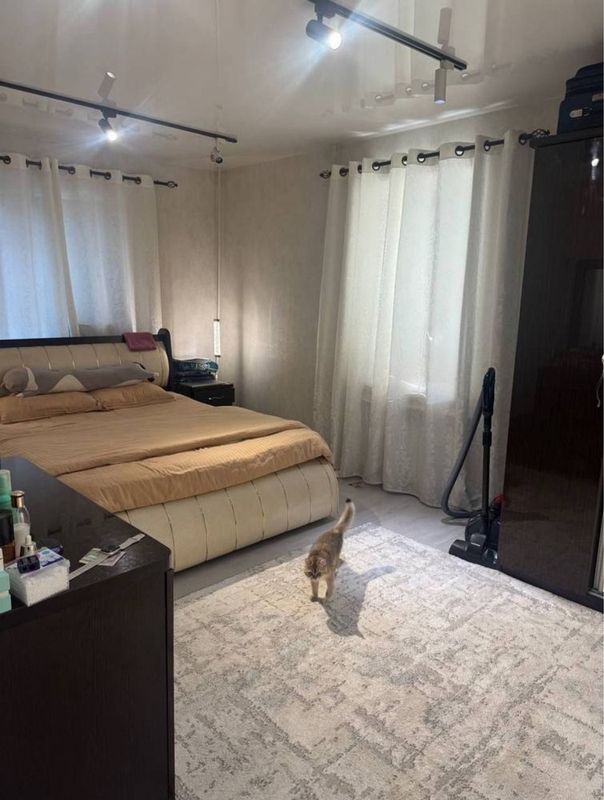Продам 2/6/9 Шахристанский 60 кв.м с мебелю и техникой Продам 2/6/9 Шахристанский 60 кв.м с мебелю и техникой