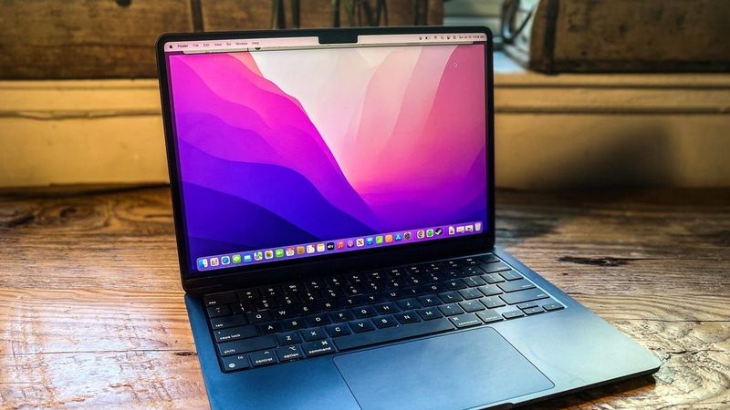 Macbook air M2 2022