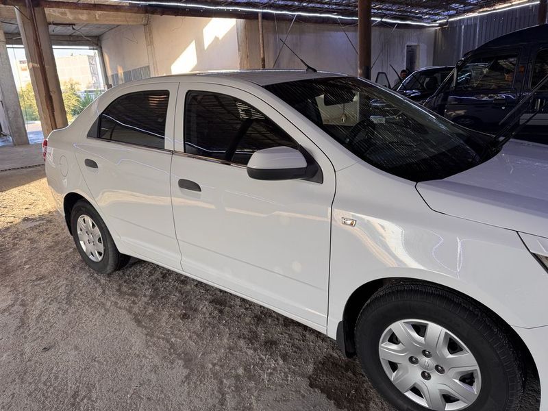 Продается авто кобальт, 2 позиция, механика, пробег 39,000
