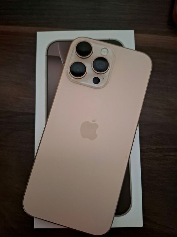 IPhone 16 Promax 1/1 dubay IPhone 16 Promax 1/1 dubay