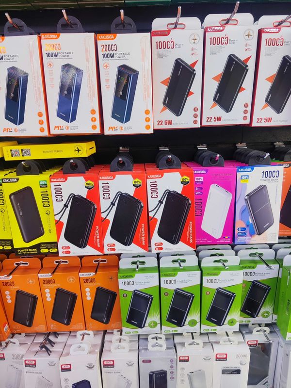 Powerbank va orginal aksessuarlar Toshkent shahar boʻylab 4 yetkazish Powerbank va orginal aksessuarlar Toshkent shahar boʻylab 4 yetkazish