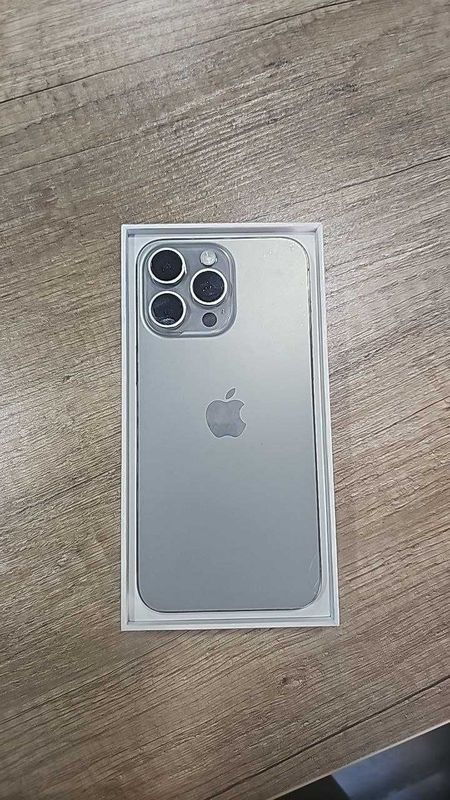 Iphone 15 Pro Max, 1 TB, 92+ Yomkost, B/U Iphone 15 Pro Max, 1 TB, 92+ Yomkost, B/U