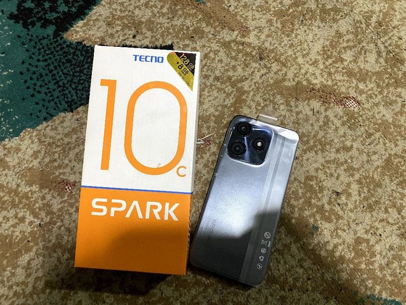 Tecno Spark 10C ideal