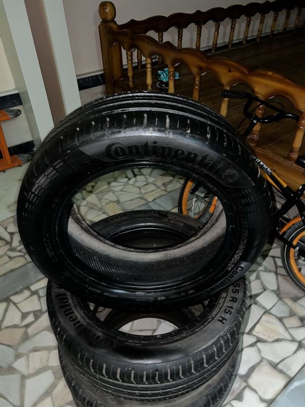 Continental bu razmer 185/R15 82 H Continental bu razmer 185/R15 82 H