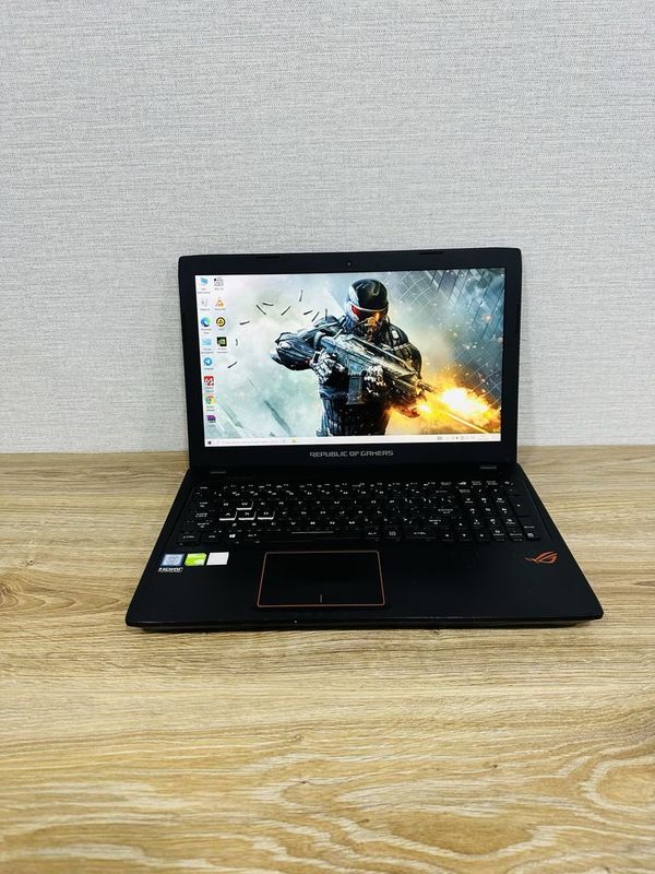 ASUS Strix Core i7-8 Ядерный с GTX1050-4 ГБ Видеокарта, RGB Клавиатура ASUS Strix Core i7-8 Ядерный с GTX1050-4 ГБ Видеокарта, RGB Клавиатура